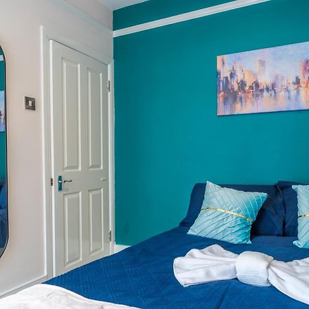 Beautiful 2 Bedroom With Private Garden In Wimbledon - Minutes From Central Londra Esterno foto
